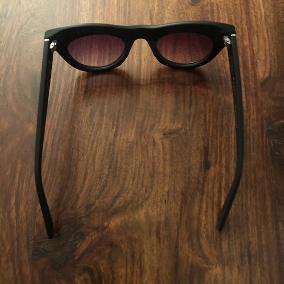 NWOT Equipment sunglasses - Picture 2 of 10